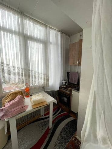 sibrizdə evlərin qiyməti: Bakı, Yeni Günəşli Massiv V, 2 otaqlı, Köhnə tikili, 41 kv. m — 4