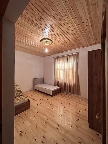 hovsanda satilan heyet evleri 2022: Ev mərdəkandadı obşi həyət 4sot yarımdı .3 otağ 1zal mətbəx — 7