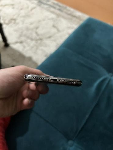 telefon soyudan: IPhone X, Space Gray, Face ID — 5