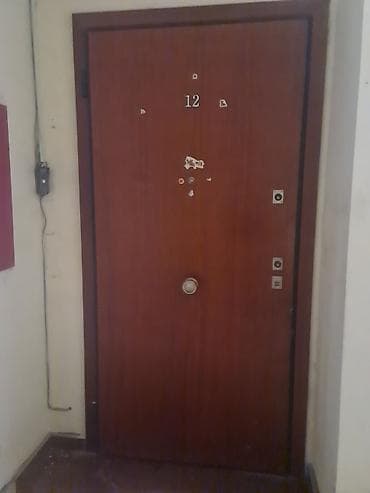 ramanı şuşa: Daxili giriş qapısı – taxta teksturalı panel, klassik qəhvəyi rəng. - — 4