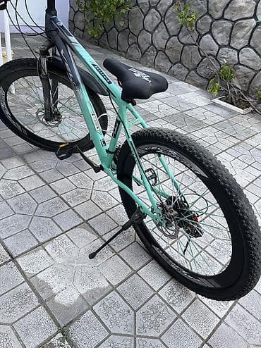 velosiped matorlu: 29luqdur arxa paçkada prablemləri var barterdə var 26lıq və yaxud — 4