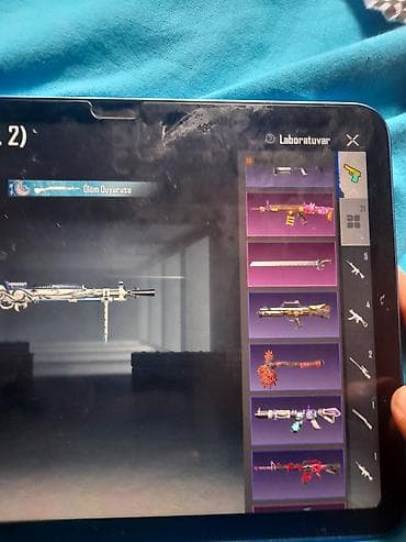 bas: PUBG Mobile hesabı – zəngin inventar və nadir kosmetikalar — 2