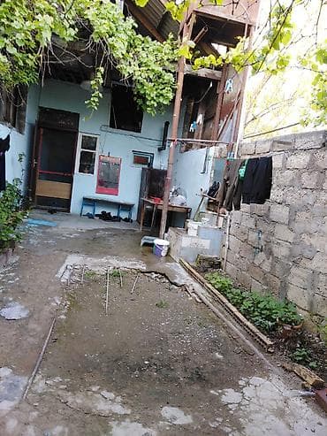 ev axtaranlar: Bakıxanov qəs. 4 otaqlı, 136 kv. m, Kredit yoxdur, Orta təmir — 7