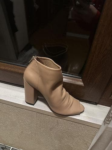 Nömrədə sadəcə WhatsApp var 38 ölçü Tozlu çəhrayı Heç geyinilməyib