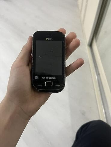 Samsung C6112 Duos, 64 GB, rəng - Qara, Düyməli, İki sim kartlı