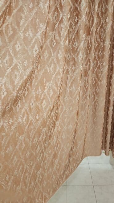 Mercedes-Benz: Ağ rəngli tül pərdə parçası - Material: nazik, yüngül, şəffaf tül — 10