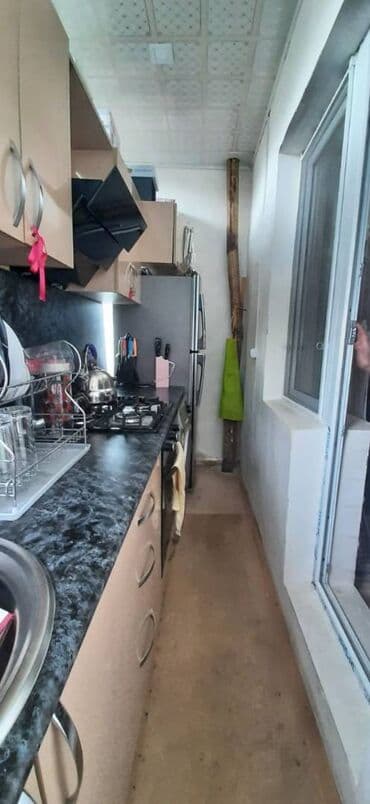 maştağada satdıq evlər: Bakı, 4 otaqlı, Köhnə tikili, m. İnşaatçılar, 120 kv. m — 4