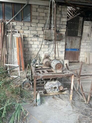 Anbar/istehsalat sahəsi – daş divarlı, metal-karkas dam örtüyü ilə — 11