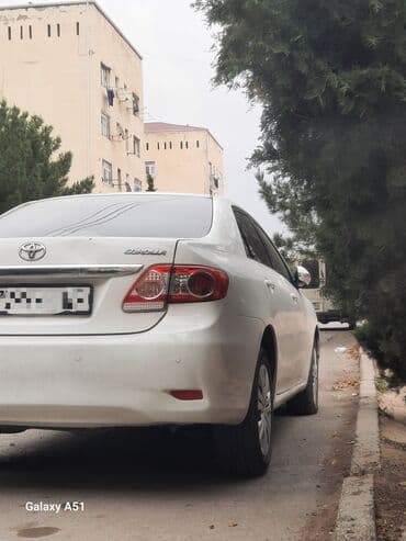 variator sürətlər qutusu: Toyota Corolla: 1.6 l | 2013 il Sedan — 9