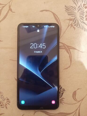 note 5 ekran: Samsung smartfon - Rəng: qara - Ekran: tam ekran, damcı formalı ön — 2