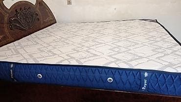 matras taxt: 1.90 1.80 Taxt matrasi təze kimidi. Matros qoruyucu ilə işlənib, ona — 5
