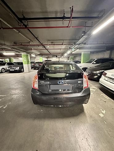 Продажа авто: Toyota Prius: 1.8 л | 2014 г. Хэтчбэк — 3