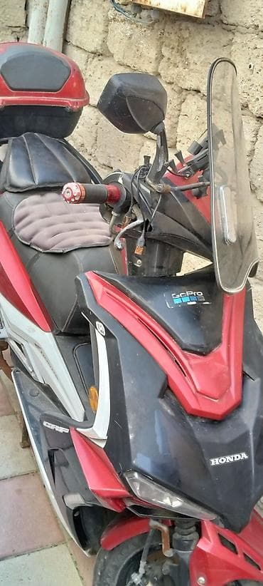 ön şüşə: Honda CRF üslubunda şəhər skuter/moped - Marka/model: Honda (skuter) — 6