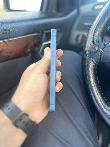 iphon 6 plus: IPhone 13, 128 GB, Mavi, Barmaq izi, Face ID — 3
