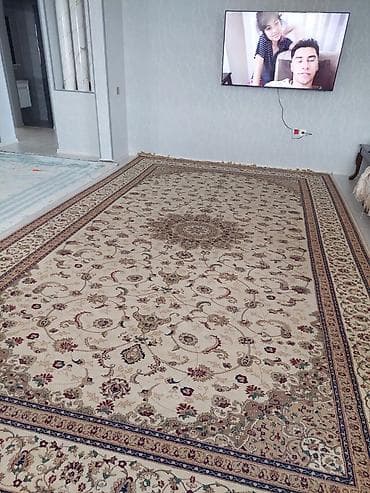 islenmis generator satisi: Iran xalcasdi 15-20 ilin xalcasdi qalin matryali var 3x5 olcusu var — 4