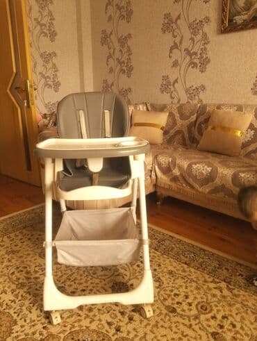 Информатика: Uşaq yemək stulu - Rəng: boz/ ağ - Yumşaq oturacaq və arxa hissə — 1