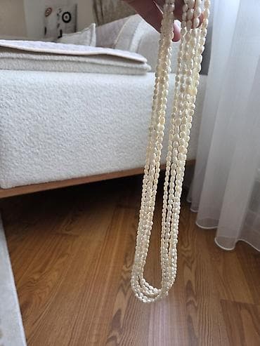 Çoxsıralı mirvari kolye. Ela mirvaridi. hamisi birlikde 40 m satilir