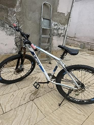 MTB velosiped – CFT/SFT brendli, ağ-mavi rəng - Alüminium hardtail
