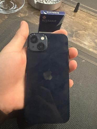 iphone qusar: IPhone 13, Göy, Face ID — 3