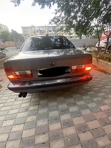 bmw e 38: BMW 5 series: 2 l | 1991 il Sedan — 4