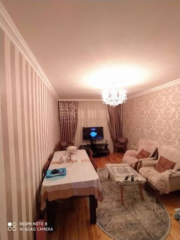 9 ci mikrorayon satilan evler: Bakı, Yeni Günəşli Massiv A, 2 otaqlı, Köhnə tikili, 65 kv. m — 1