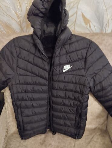 su keçirməyən kişi gödəkçəsi: Yaxşı vəziyyətdədir 10-12yaş — 1