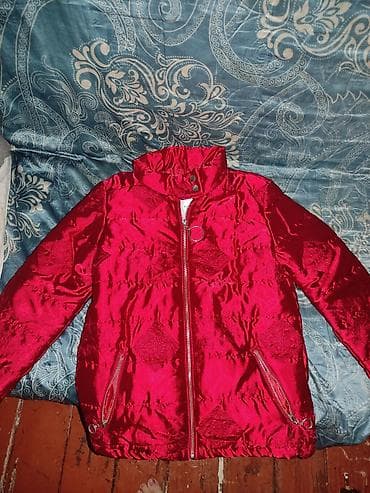 iran qizili probu: Qadınlar üçün qırmızı qış gödəkçəsi – MAYmoda - Parlaq qırmızı rəng — 2