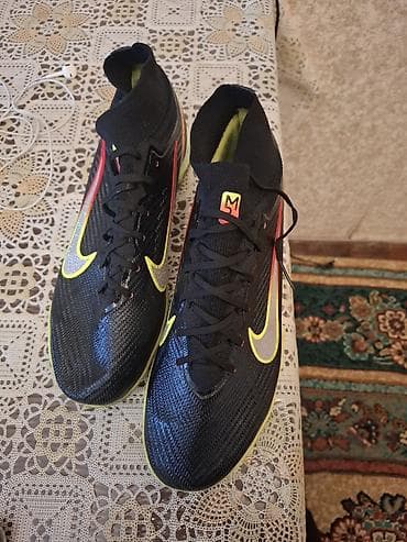 Futbol üçün süni örtük (TF) ayaqqabısı - Rəng: qara üst hissə, neon — 1