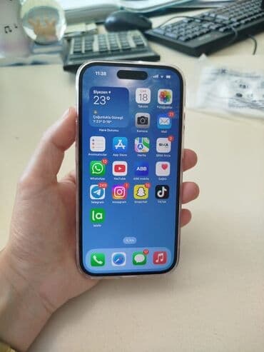 куплю бу холодильник: IPhone 15, 128 ГБ, Розовый, Face ID — 6