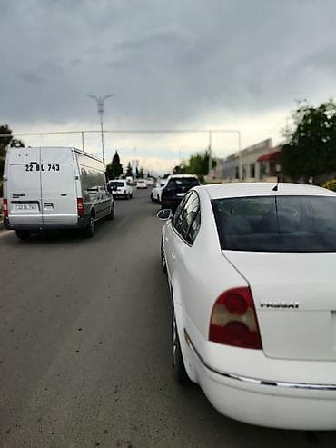 salon niva: Volkswagen Passat: 1.8 л | 2003 г. Седан — 2