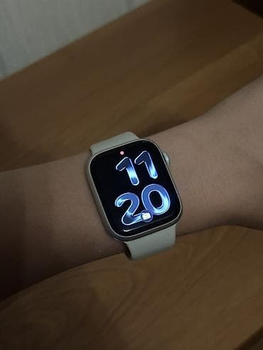 Smart saatlar: Apple Watch 8 series 46 mm – kvadrat ekranlı, açıq rəngli silikon — 2