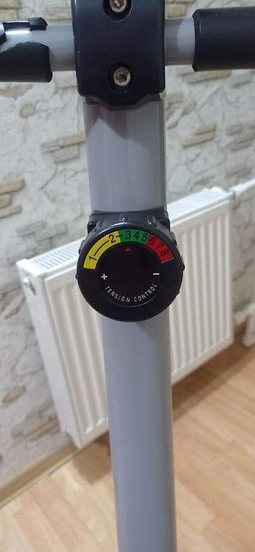 velosiped satisi quba: Velotrenajor əla vəziyyətdədir. Sürət, ağırlıq tənzimləməsi ilə. Ekran — 3