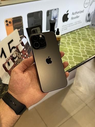 apple komputer: IPhone 16 Pro Max, 256 GB, Black Titanium — 1