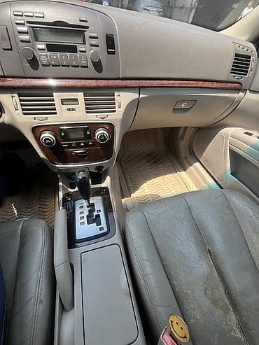 Транспорт: Hyundai Sonata: 2.4 л | 2007 г. Седан — 10