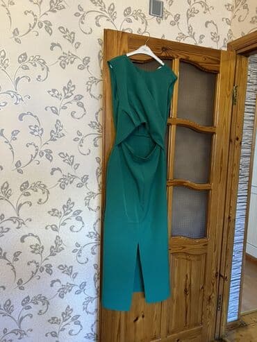 vecerni koynekler: Ziyafət donu, Midi, M — 2