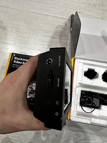 ipad 14 pro: Blackmagic Design Video Assist 5" monitor-rekorder - 5 düymlük — 8