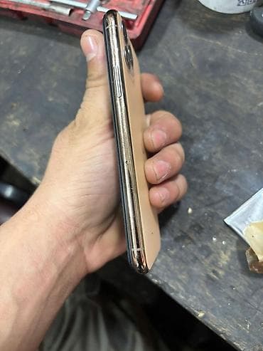 ipon xs: IPhone 11 Pro, 64 GB, Qızılı, Face ID — 2