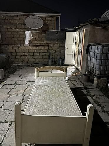 tek carpayllar: İşlənmiş, Təknəfərlik çarpayı, Bazasız, Matras ilə, Siyirməsiz — 3