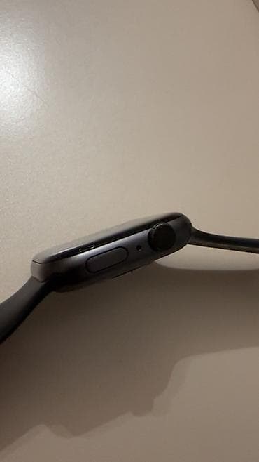galaxy watch 4: Apple watch 6 44mm hec bir problemi yoxdu her weyi iwleyir. ustunde — 4