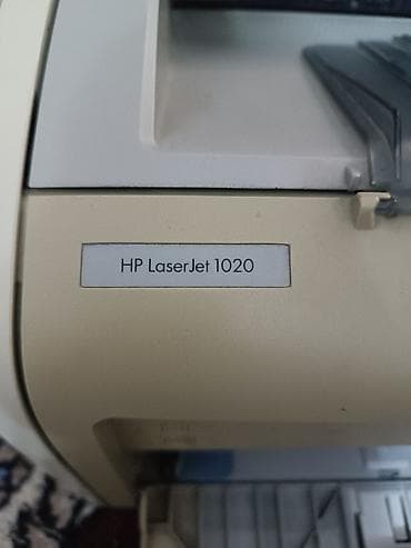 3d pirinter: Salam printer satilir tam islek veziyetedir birdene kagiz goturen — 3