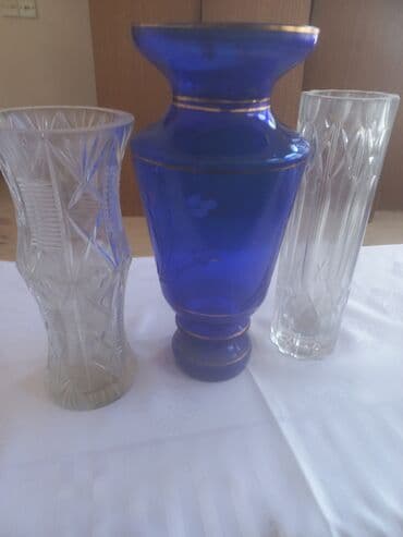 yatax desti: Vaza dəsti — 2