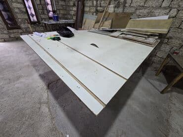 3 otaqlı: Mebel Sexi ( Taxta Sexi ) Arendaya (İcarəyə) Verilir. 110kv. Hündürlük — 4