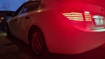 chevrolet azerbaijan satis merkezi: Chevrolet Cruze: 1.6 l | 2010 il 220000 km Sedan — 10