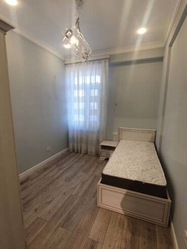 7 ci mikrorayon yeni tikili: Elimlər metrosuna Nərimanov parkina yaxin 17 mertebeli binanın 7-ci — 9