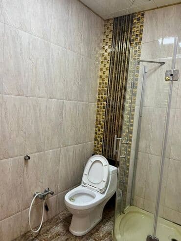 nərimanovda köhnə tikili evlər: Nərimanov metrosunnan əyaq ilə 5 dəqiqə məsafədə 22 mərtəbəli binanın — 8