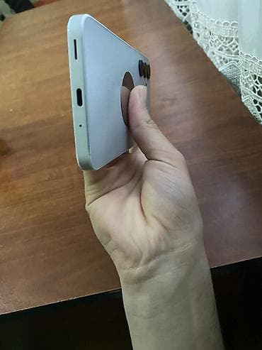 telefon samsung: Samsung Galaxy A16, 128 GB, rəng - Gümüşü, Barmaq izi — 5