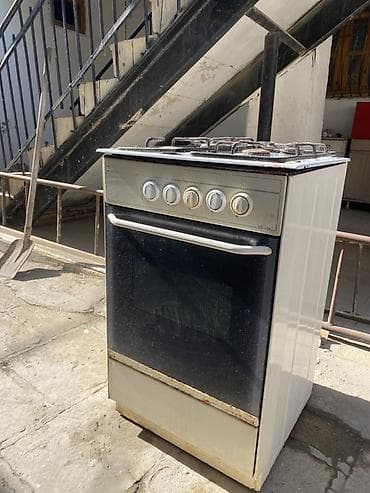 soba borusu: Qaz plitəsi və soba kombinə – 50 sm - 4 gözlü qaz paneli: 1 böyük, 2 — 2