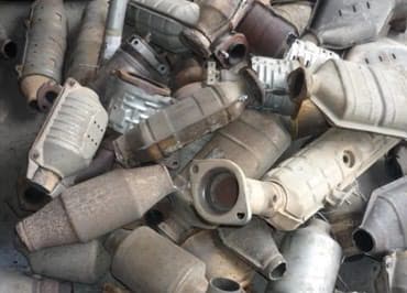 Avtomobil katalizatorların qəbulu! ən yüksək qiymət bizdə! dəmir