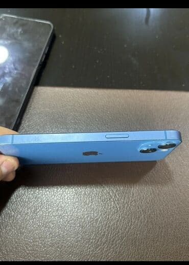 iphone 15 cəhrayı: IPhone 13, 128 GB, Mavi, Face ID — 4