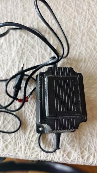 komputer notebook: Elektron Kompleks BP 24-2 güc mənbəyi - Giriş: ~220V, 50 Hz (şəbəkə — 1